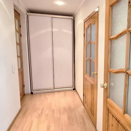 Airport - Bath - Kids Friendly Daire Tallinn