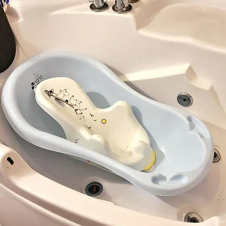 Airport - Bath - Kids Friendly Appartamento