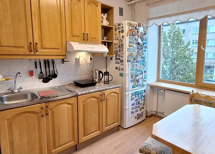 Airport - Bath - Kids Friendly *