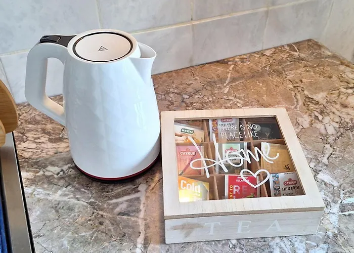 Airport - Bath - Kids Friendly