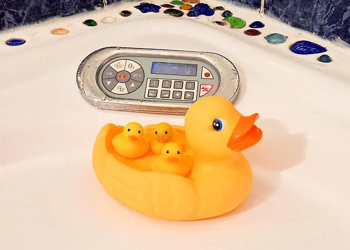 Airport - Bath - Kids Friendly * Tallinn